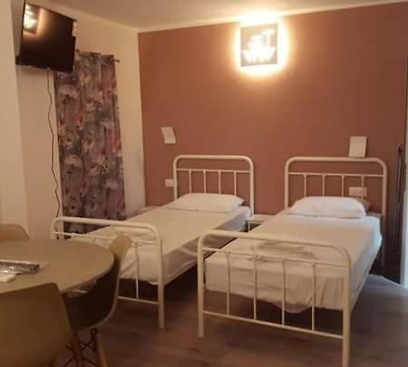 Perea White Suites Peraía Eksteriør bilde